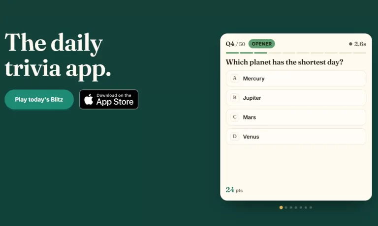 Zip Blitz - Homepage showing you can play online or through the App Store